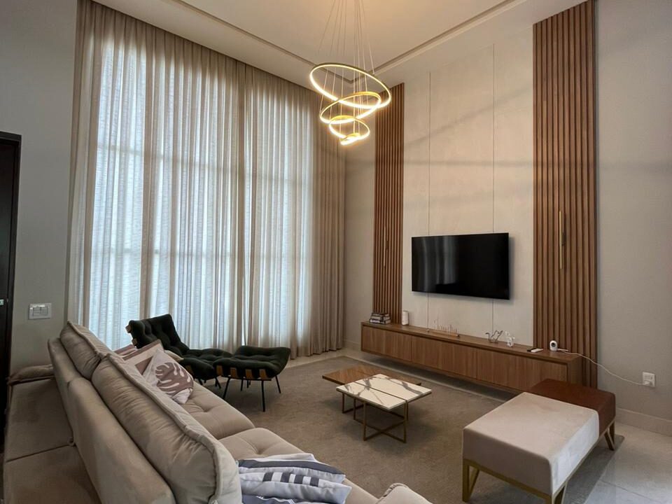 WhatsApp Image 2026-01-11 at 16.47.07 (1)