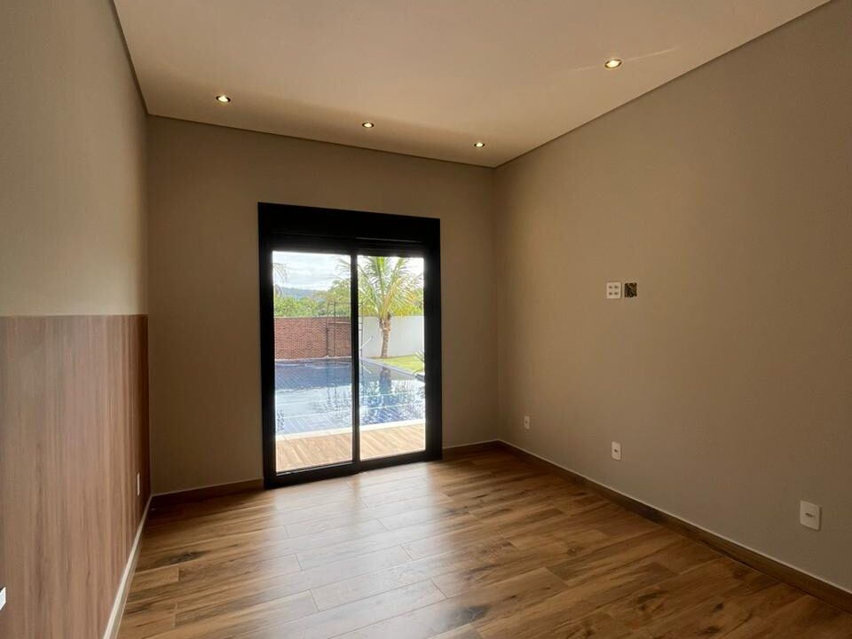 WhatsApp Image 2026-01-27 at 09.13.04 (1)