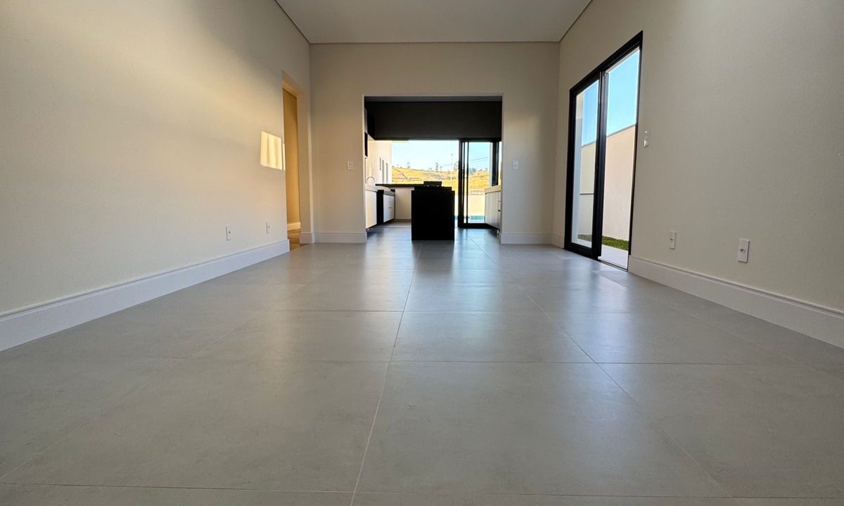 WhatsApp Image 2026-01-27 at 14.11.50 (1)